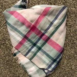 Brand new blanket scarf